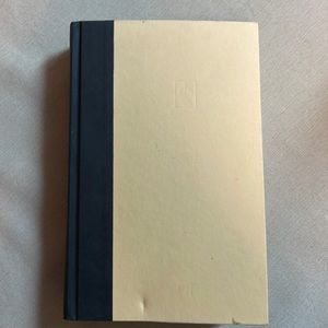 📚2/$6  The Host #1 in Series